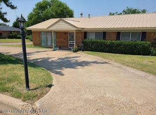 301 Baylor St, Borger, TX 79007
