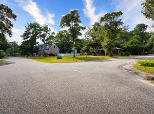 385 2nd Ave. S, Murrells Inlet, SC 29576