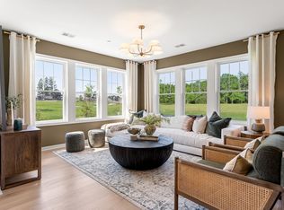 141 E Point Dr #412, East Providence, RI 02916