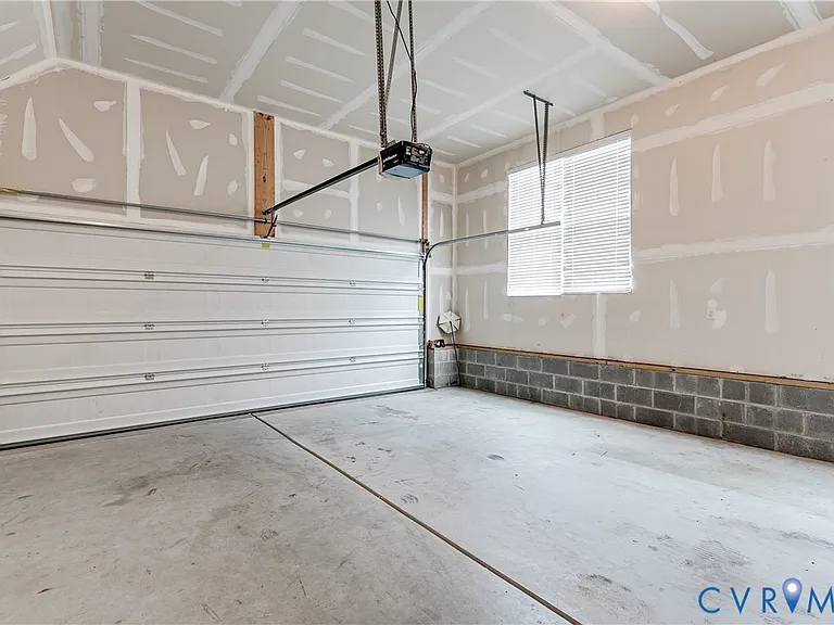 1701 Anchor Landing Dr — Photo 18