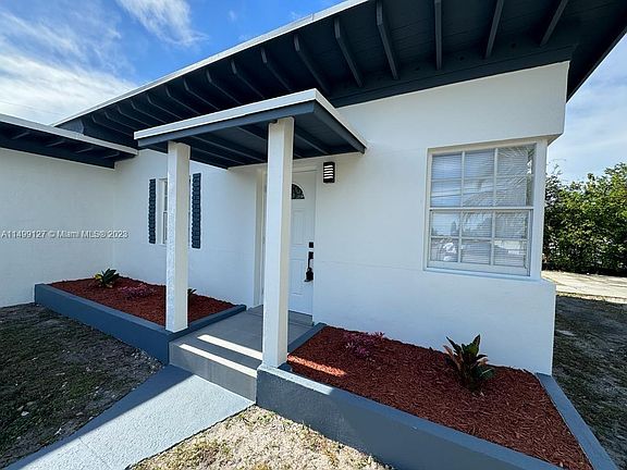 5th image of 11720 NW 5th Ave