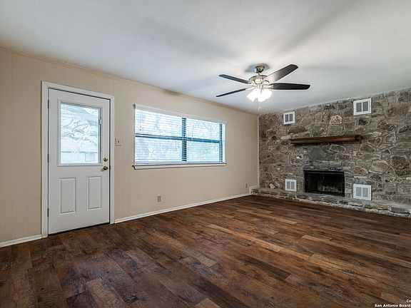5th image of 8418 Timberbriar