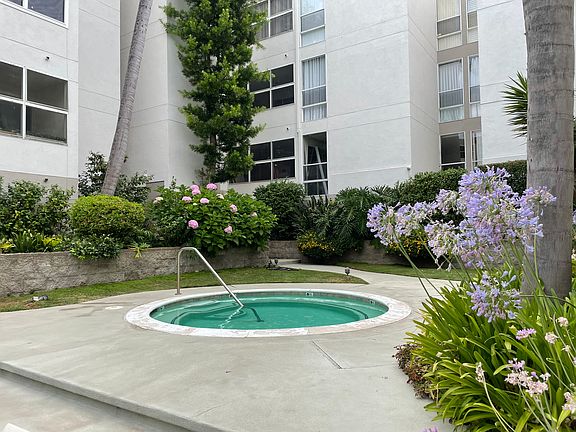 5th image of 14144 Dickens St APT 318