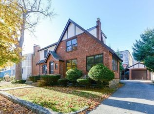 10 Hazelmere Rd, Roslindale, MA 02131