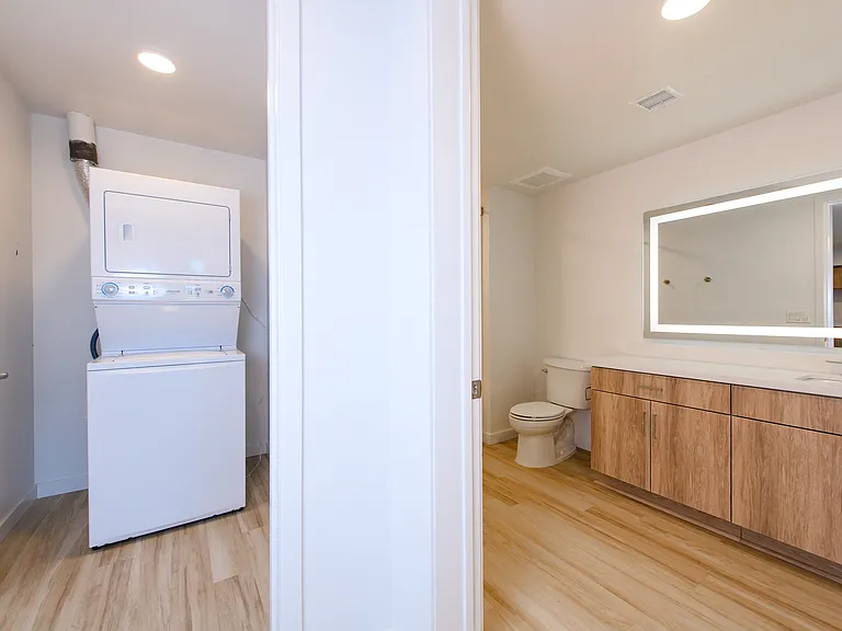 Rising Sun Apartments — Photo 6