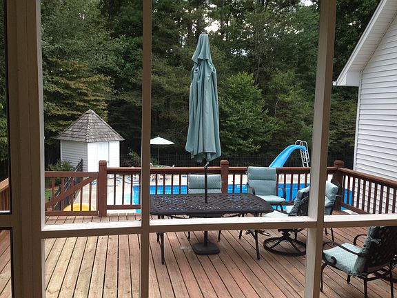 4th image of 520 Wylou Dr NW