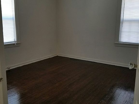 4th image of 1923 E Blackford Ave #A