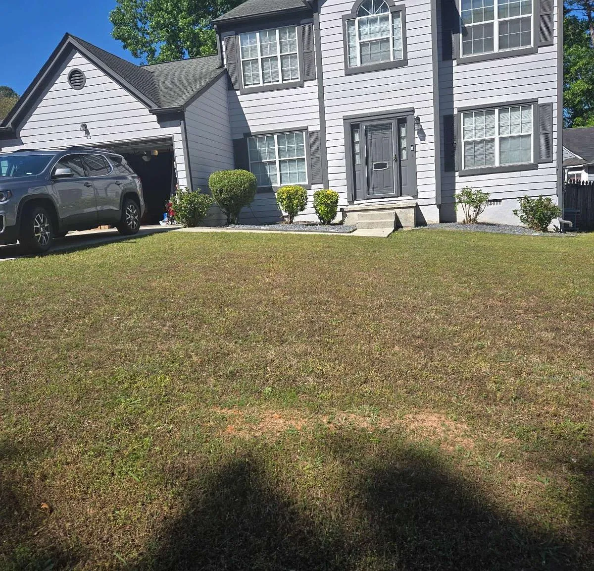 1 bed, 1.0 bath, 1760 sqft, $1,000 — Photo 1