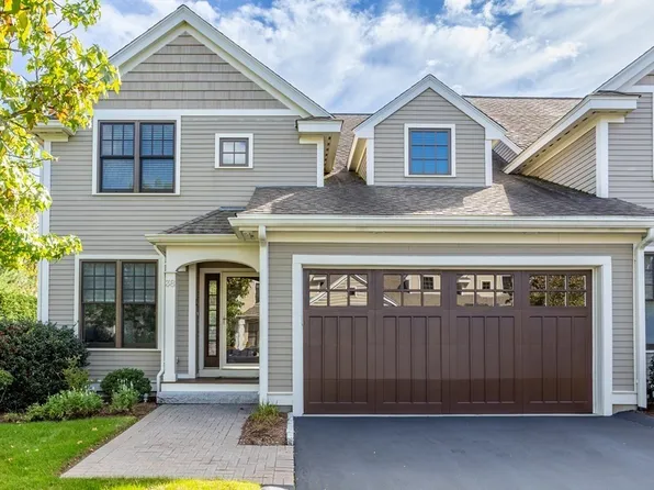 38 Graystone Cir, Winchester, MA 01890