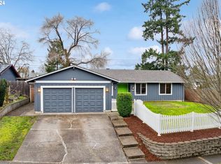 11155 SW Cindy St, Beaverton, OR 97008