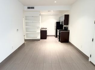 8811 2/2 Burton Way #B-215, Los Angeles, CA 90048
