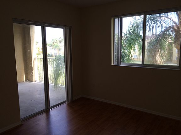 5th image of 2640 S University Dr APT 320