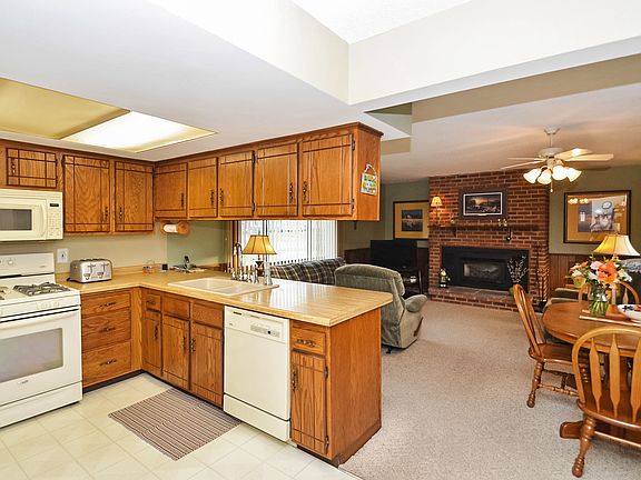 4th image of 6824 71st Ave N