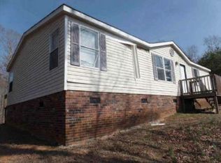 5344 Whitener Rd, Hickory, NC 28602