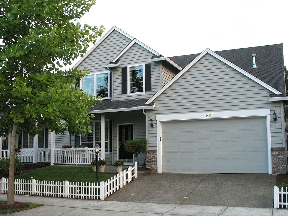 2nd image of 928 NE Simmental St
