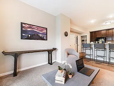 Residence at Cook's Pointe — Photo 14