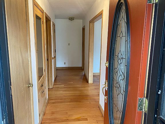 Entry looking ahead
