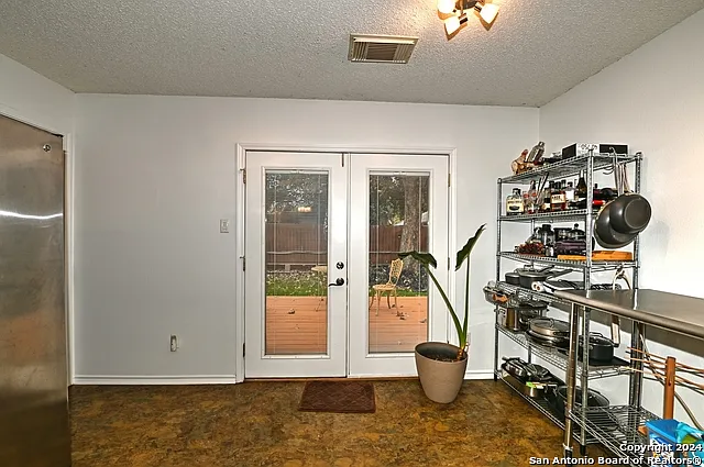 16426 Alwick Ln — Photo 12