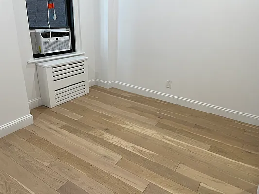 Rented by The Dermot Realty Management Company | media 35