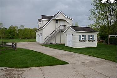 5th image of 682 Wheatfield Dr