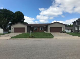 305 S Klein Dr #305, Waunakee, WI 53597