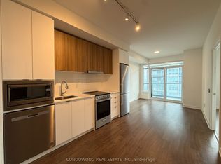 50 Upper Mall Way #2703, Vaughan, ON L4J 0L8