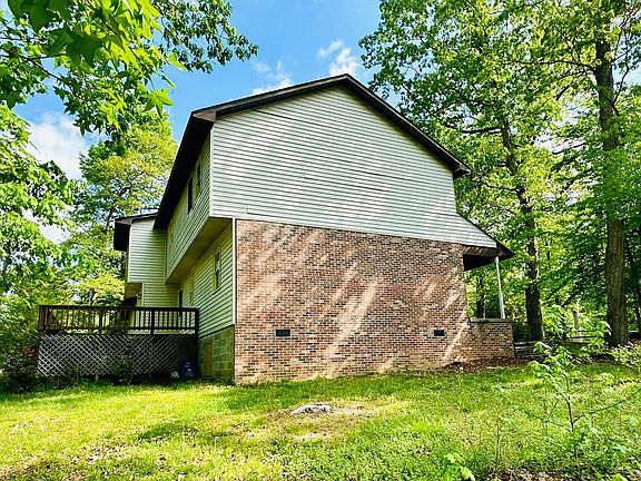 4th image of 45554 Baringer Dr