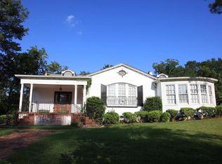 1107 S Main St, Moultrie, GA 31768