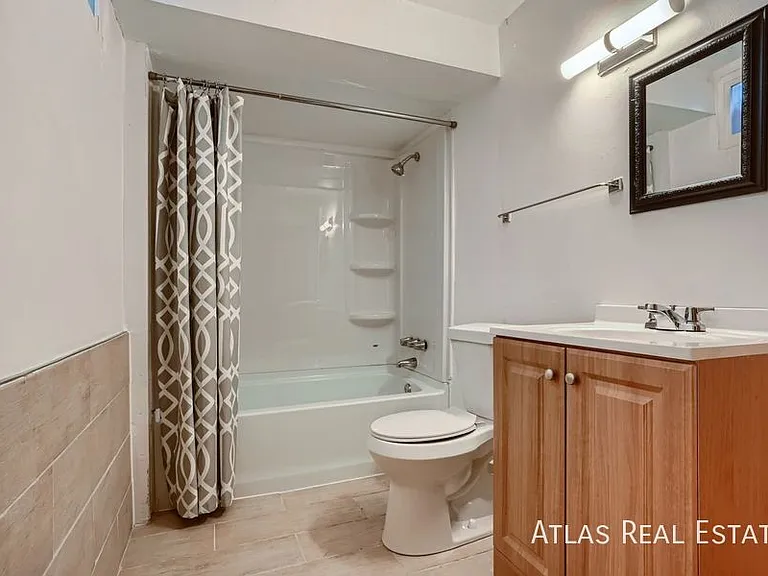 3296 S Geneva St — Photo 21