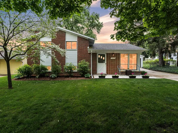 3622 Cushing Ct, Dexter, MI 48130