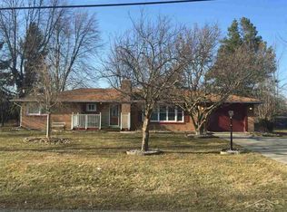 2100 Plainview Dr, Saginaw, MI 48603