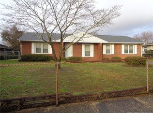 928 Montclair Rd, Fayetteville, NC 28314