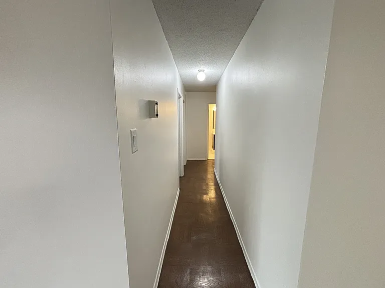 Brent Place — Photo 18