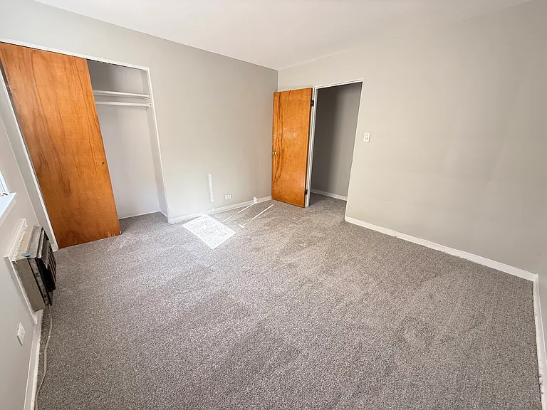 2644 W Balmoral Ave #2 — Photo 9