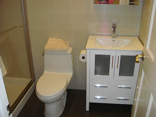 Rented by Smart City Real Estate LLC | media 18