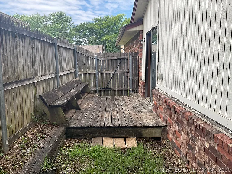 6723 S 78th East Ave — Photo 24