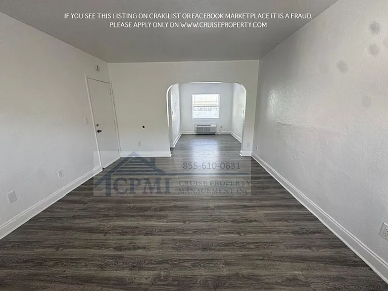 7610 Byron Ave Miami Beach, FL 33141 — Photo 11