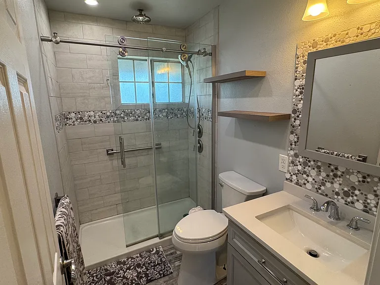 797 Washington Ave — Photo 15
