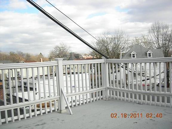 SUN DECK