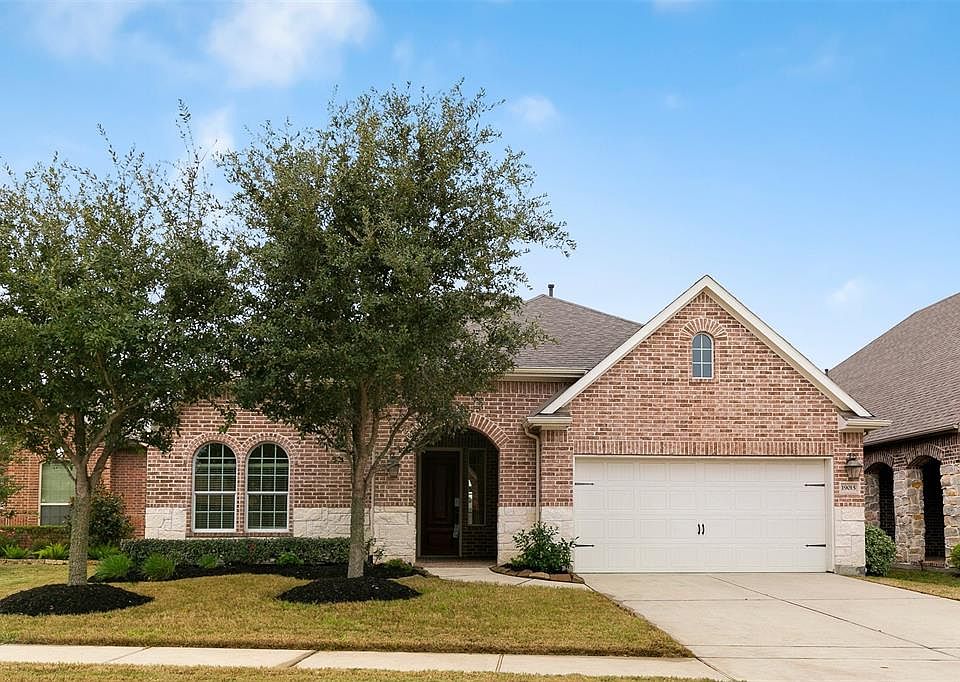 1st image of 19015 N Highlands Bayou Dr
