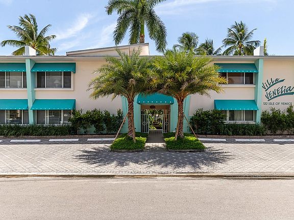 2nd image of 132 Isle Of Venice Drive