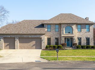 1129 Swanberg Ct, Sycamore, IL 60178