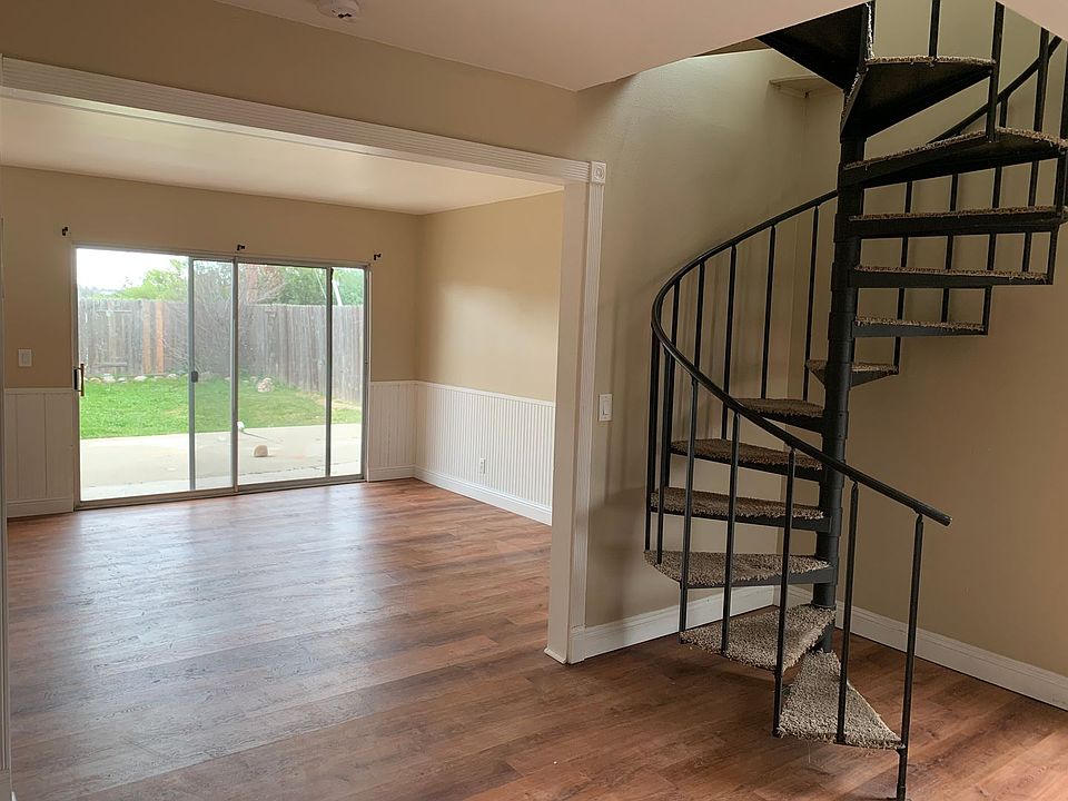 1st image of 1264 Mira Flores Dr