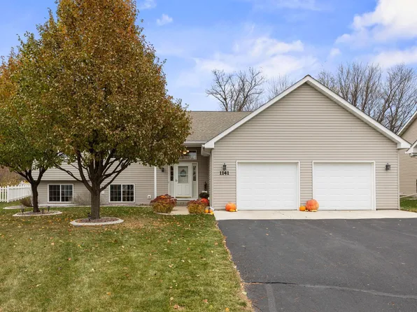 1141 Blackbird Dr SW, Hutchinson, MN 55350