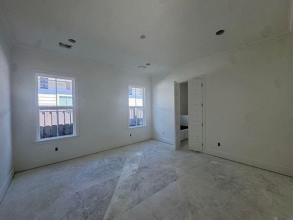 5th image of 13732 Green Wing Ln