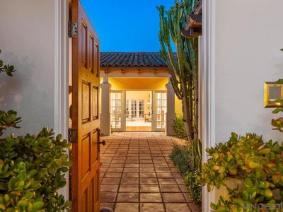 12364 Kingsgate Square, San Diego, CA, 92128