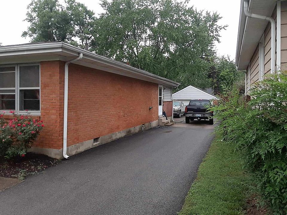 2nd image of 414 Kentucky Ave
