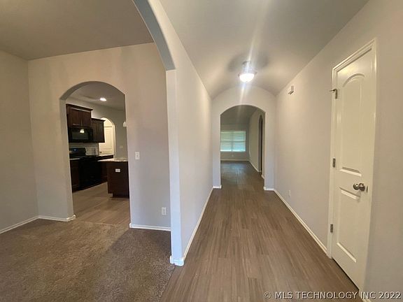 5th image of 31484 E 64th St S