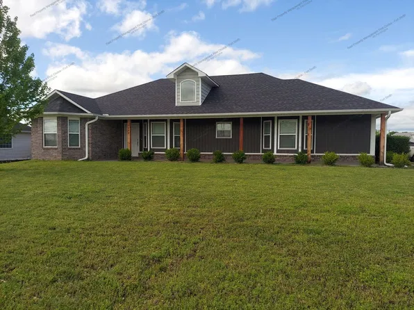 1200 Sandstone Dr, Van Buren, AR 72956