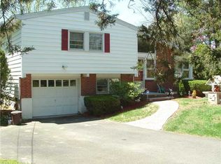 19 Fisco Dr, East Haven, CT 06513